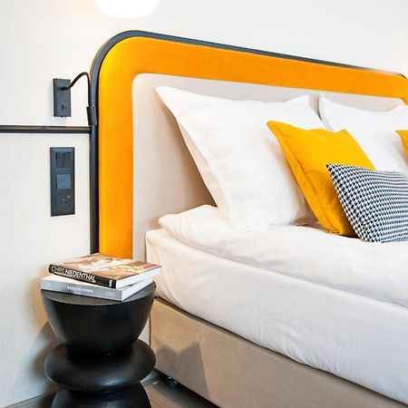 Hotel Awo Гниежно Екстериор снимка