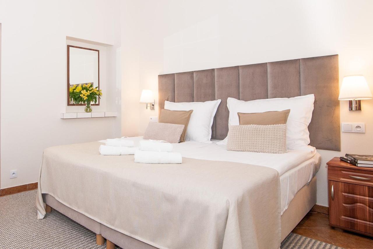 Hotel Awo Гниежно Стая снимка