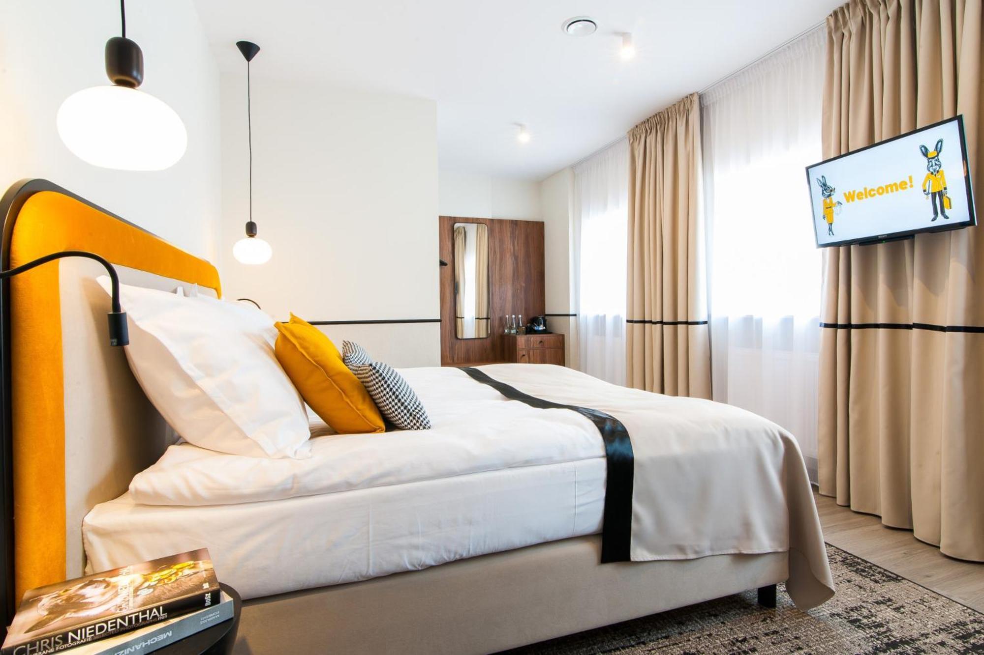 Hotel Awo Гниежно Стая снимка